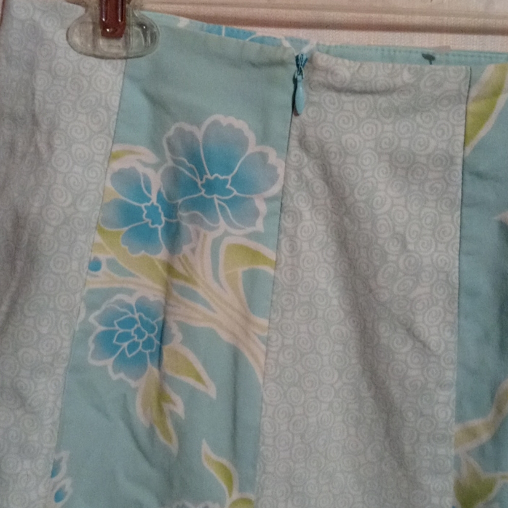 Womens skirt - Picture 5 of 5